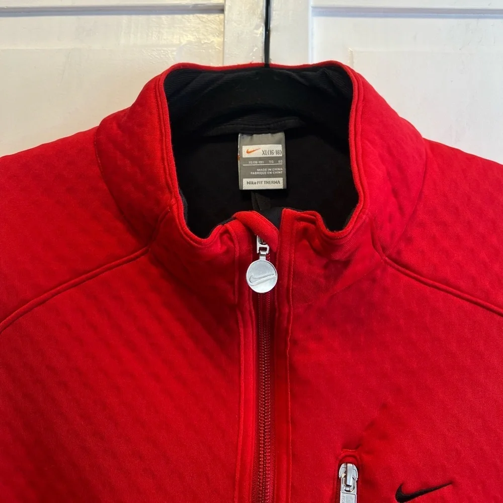 Nike Women's Thermal-Fit Quilted Vest Size Women’s XL Color Red